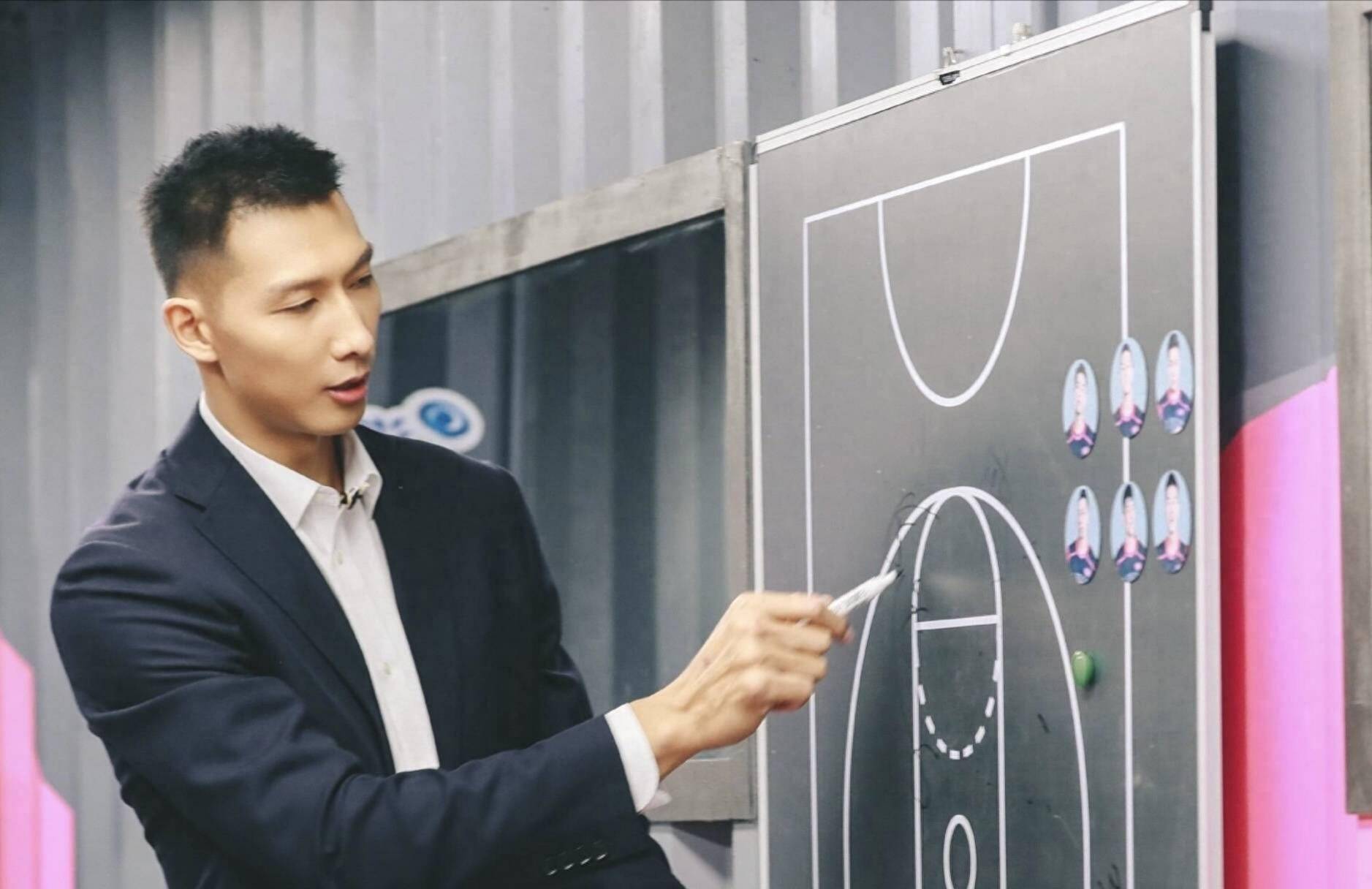 中國籃球NBA困局_姚明和易建聯(lián)對位nba_易建聯(lián)NBA生涯分析