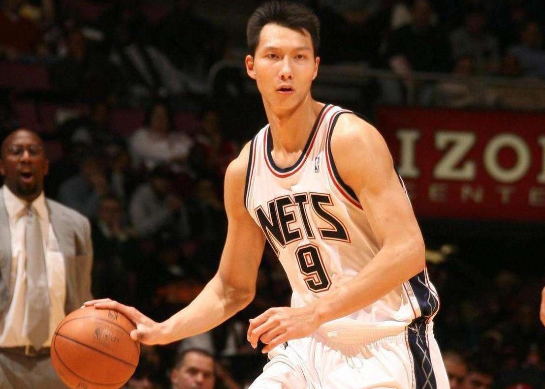 姚明和易建聯(lián)對位nba_易建聯(lián)NBA生涯分析_中國籃球NBA困局