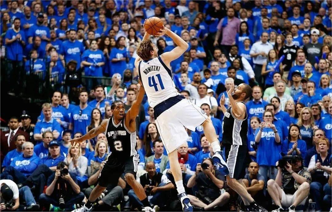 中國籃球NBA困局_易建聯(lián)NBA生涯分析_姚明和易建聯(lián)對位nba