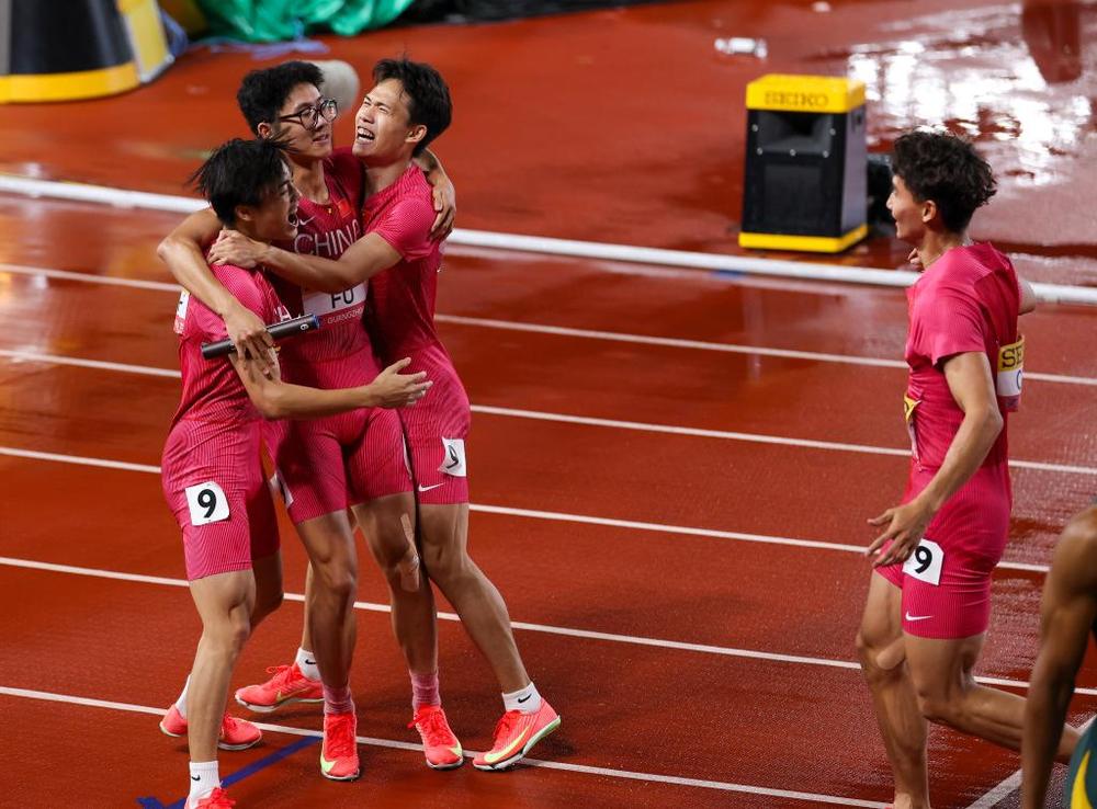 2025 年世界田聯(lián)接力賽！中國男子 4X400 米接力隊破全國紀錄獲資格